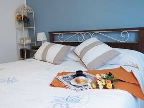 1 bedroom, iron/ironing board, WiFi, bed sheets - Brand new, cozy apartment in the heart of the city, in the countryside (Roma)