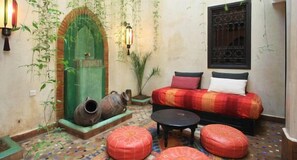 Interior - You'll love our Riad Dar KAMAR
Just for you
Comfortable,Peaceful, 
Easily Access (Marrakech)