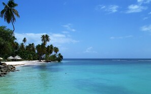 Perto da praia, toalhas de praia 