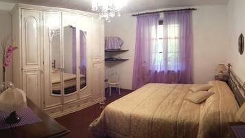 4 Schlafzimmer, Bügeleisen/Bügelbrett, WLAN, Bettwäsche