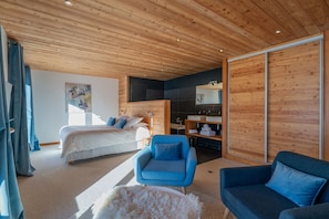 6 chambres, chambres insonorisées, fer et planche à repasser