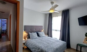 2 habitaciones, tabla de planchar con plancha y wifi gratis 