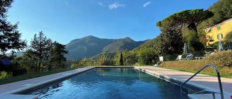 Piscine extérieure