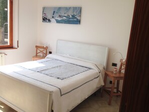 2 Schlafzimmer, Bügeleisen/Bügelbrett, Reisekinderbett, kostenloses WLAN