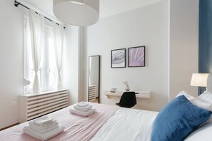 1 bedroom, iron/ironing board, free WiFi - Chic and Cosy Flat in Plaka (Athina)