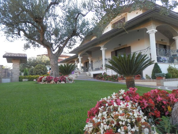 Enceinte de l’hébergement