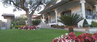 VILLA Fossacesia NEAR 'THE SEA 