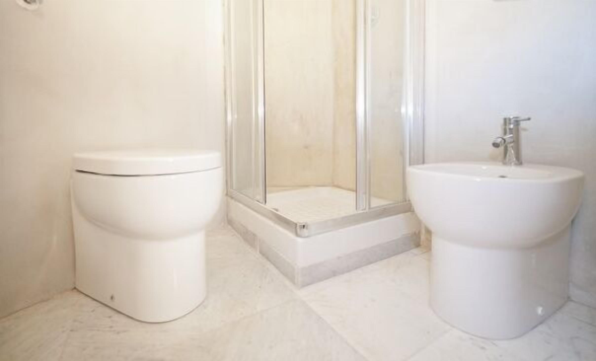 2 Be Home Colosseum B & B