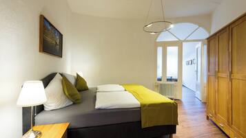 2 slaapkamers, een kluis op de kamer, een strijkplank/strijkijzer