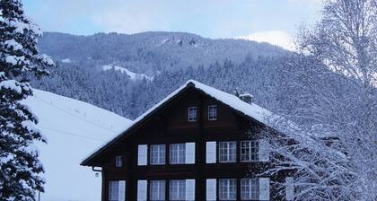 Nice apartment in a quiet chalet