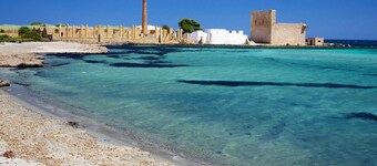 VILLA AURORA IN MARZAMEMI 100 M. FROM THE SEA
