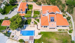 Exterior - ISOLATED Luxury Villa With Private Pool and Sea View ,Perfect for Small Weddings (Plano)