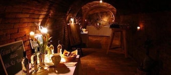 Holiday house Stillfried for 1 - 11 persons with 5 bedrooms - Holiday home