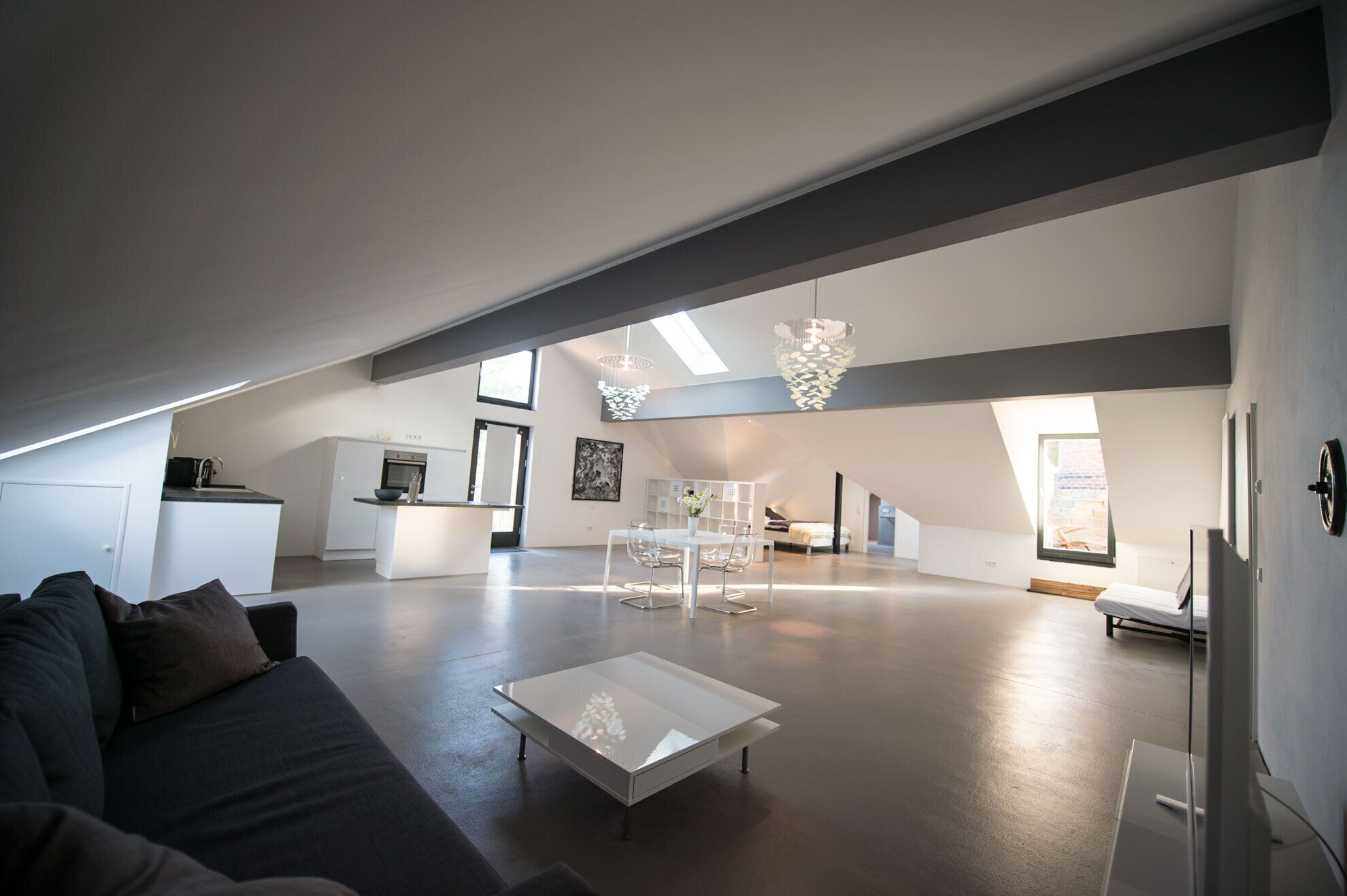  Loft-style apartment built in 2017