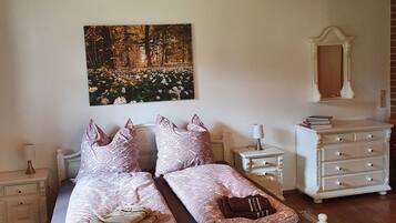 1 sovrum och sÀngklÀder