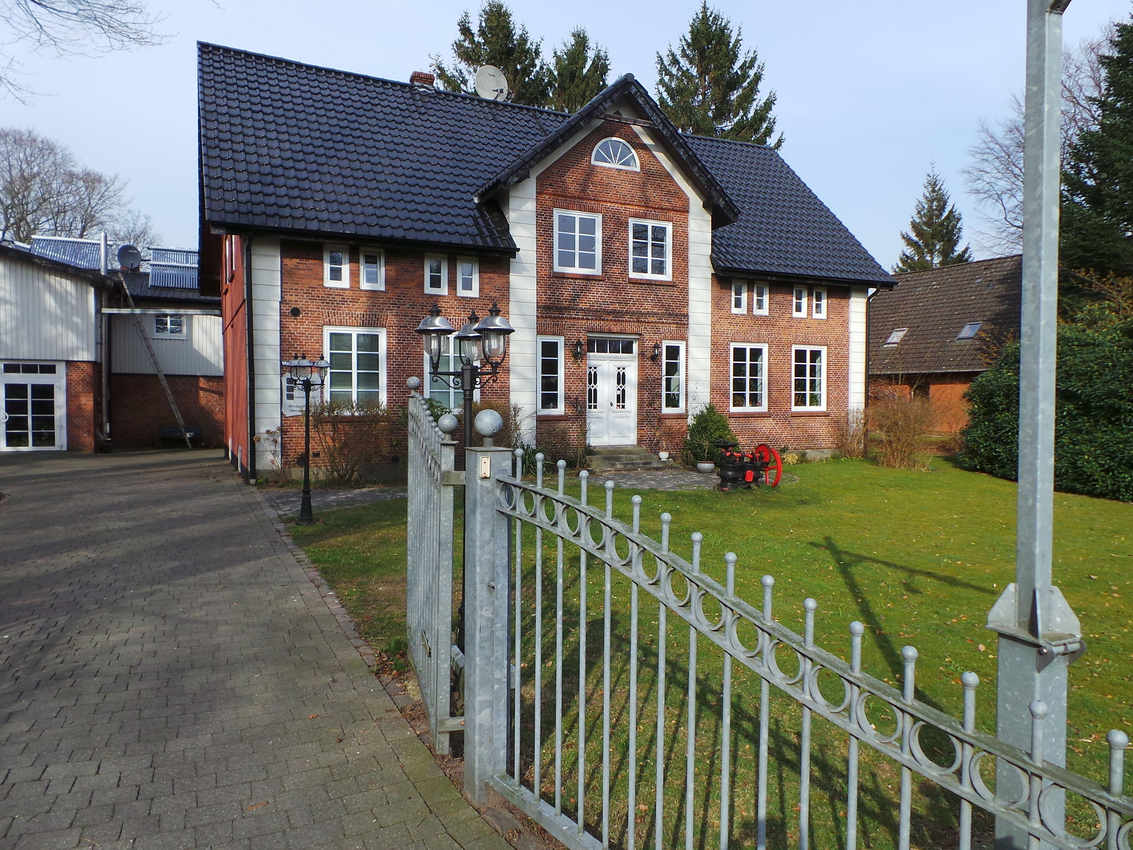 Holiday home for 1-7 pers. + Dog near the Kiel Canal, accessibility & Sauna