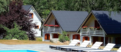 Piscine extérieure, piscine chauffée