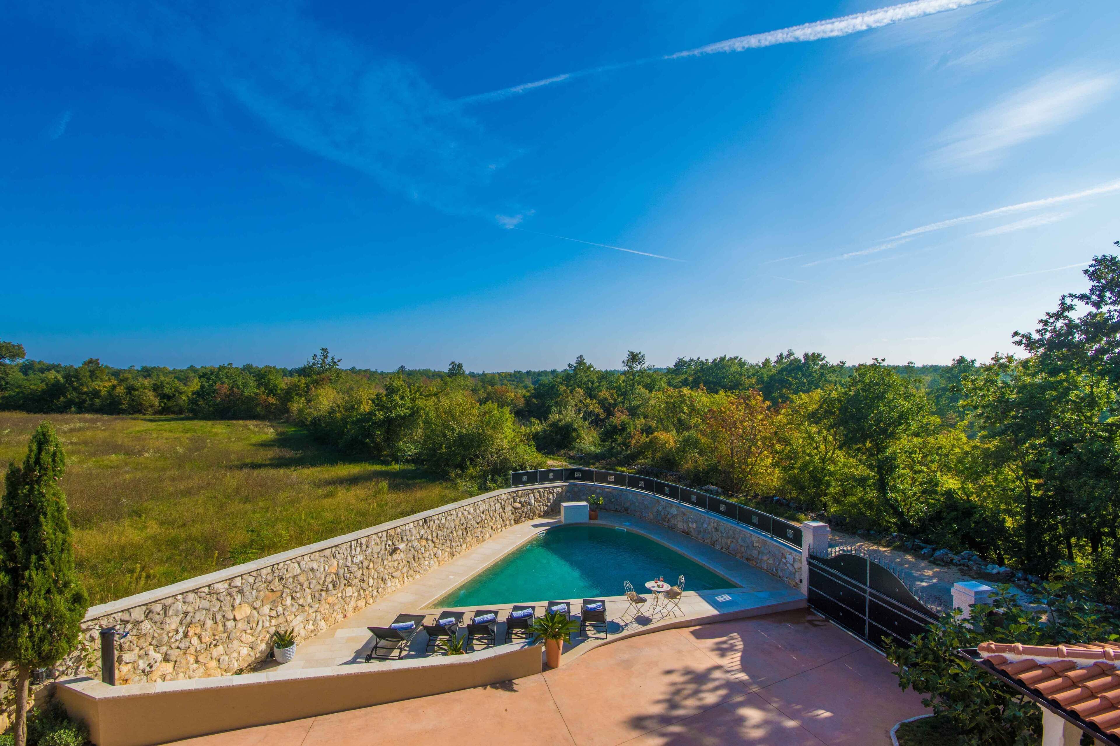 Piscine extérieure