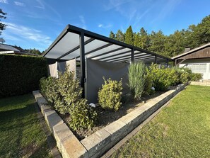 Property grounds - With sauna and fireplace (Rheinboellen)