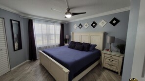2 Schlafzimmer, Bügeleisen/Bügelbrett, kostenloses WLAN, Bettwäsche