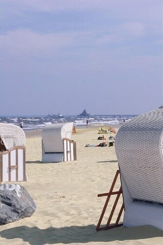 Fantastic apartment with a view of the lake, directly at the backwaters and golf club