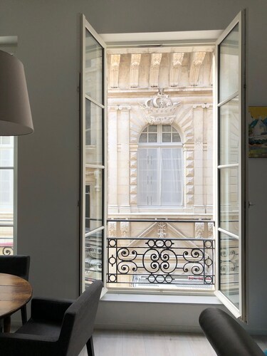 exceptional apartment in the historic center of La Rochelle classified 4 ****