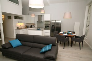 TV, DVD player, books, video library