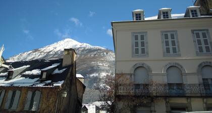 Well kept apartment T3 Pretty In Calm Residence - Luz Saint Sauveur