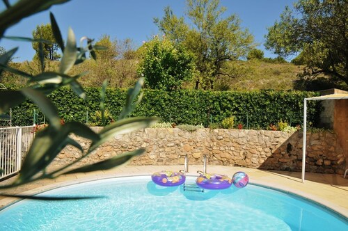 Apt. in the heart of the Alpilles, at the gates of the Camargue