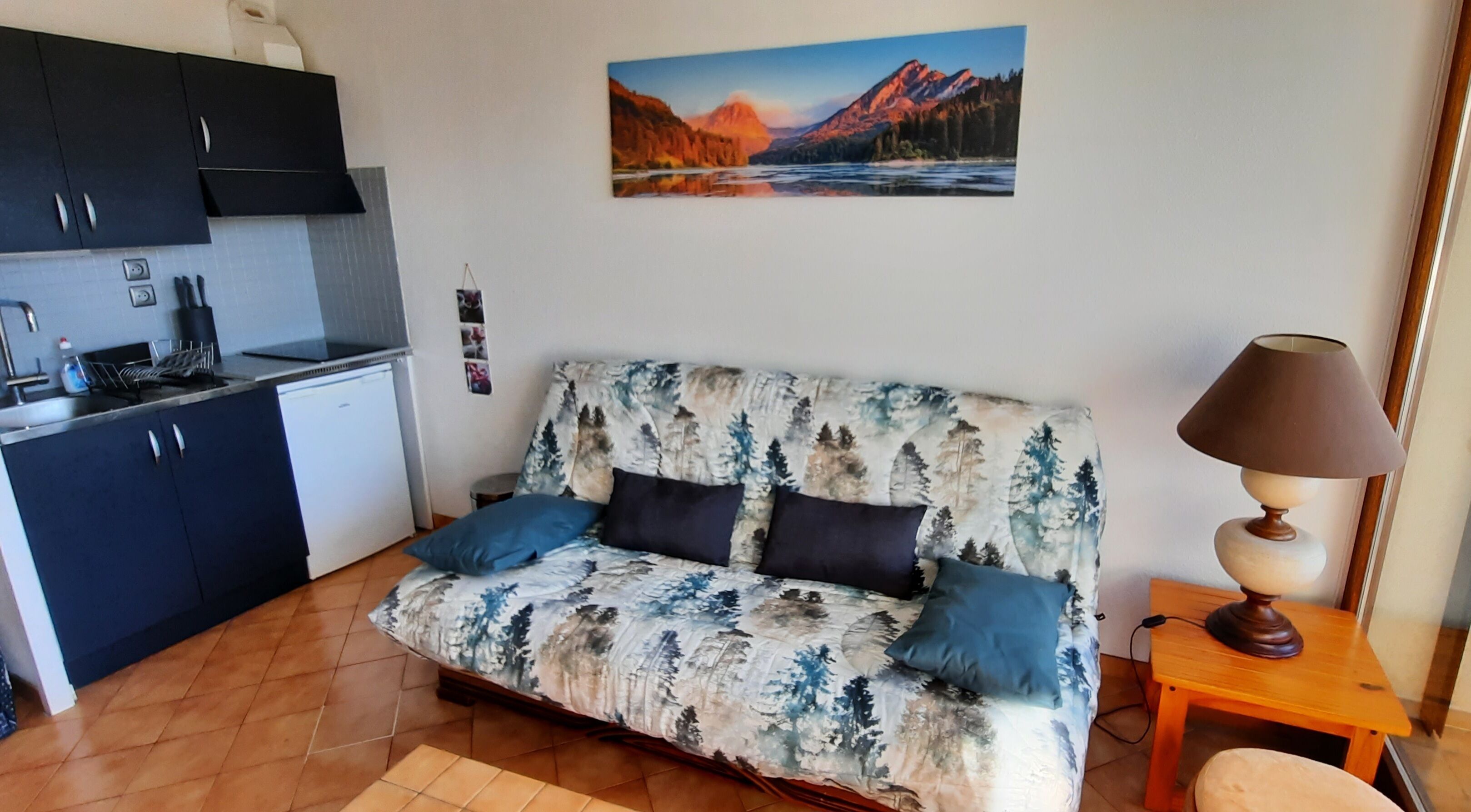 CHARMING APARTMENT WITH BALCONY