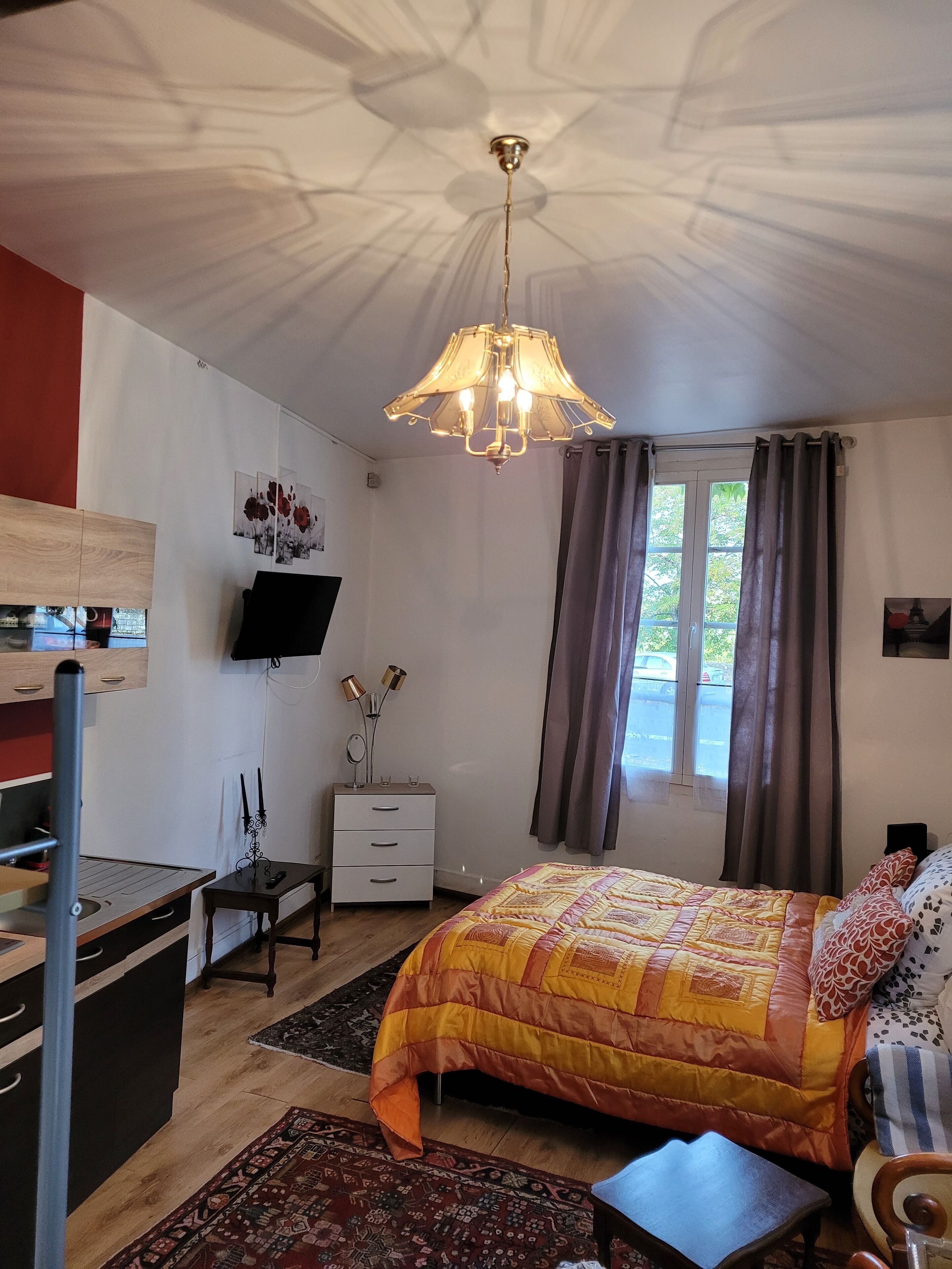 1 bedroom, iron/ironing board, travel crib, free WiFi