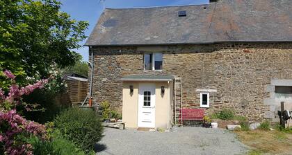 Pretty guest house in Normandy near Mont Saint Michel