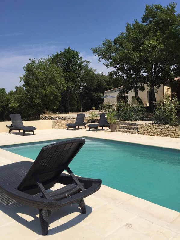 Pool - GITE OF CHARM ON THE HEIGHTS OF VENASQUE (Venasque)