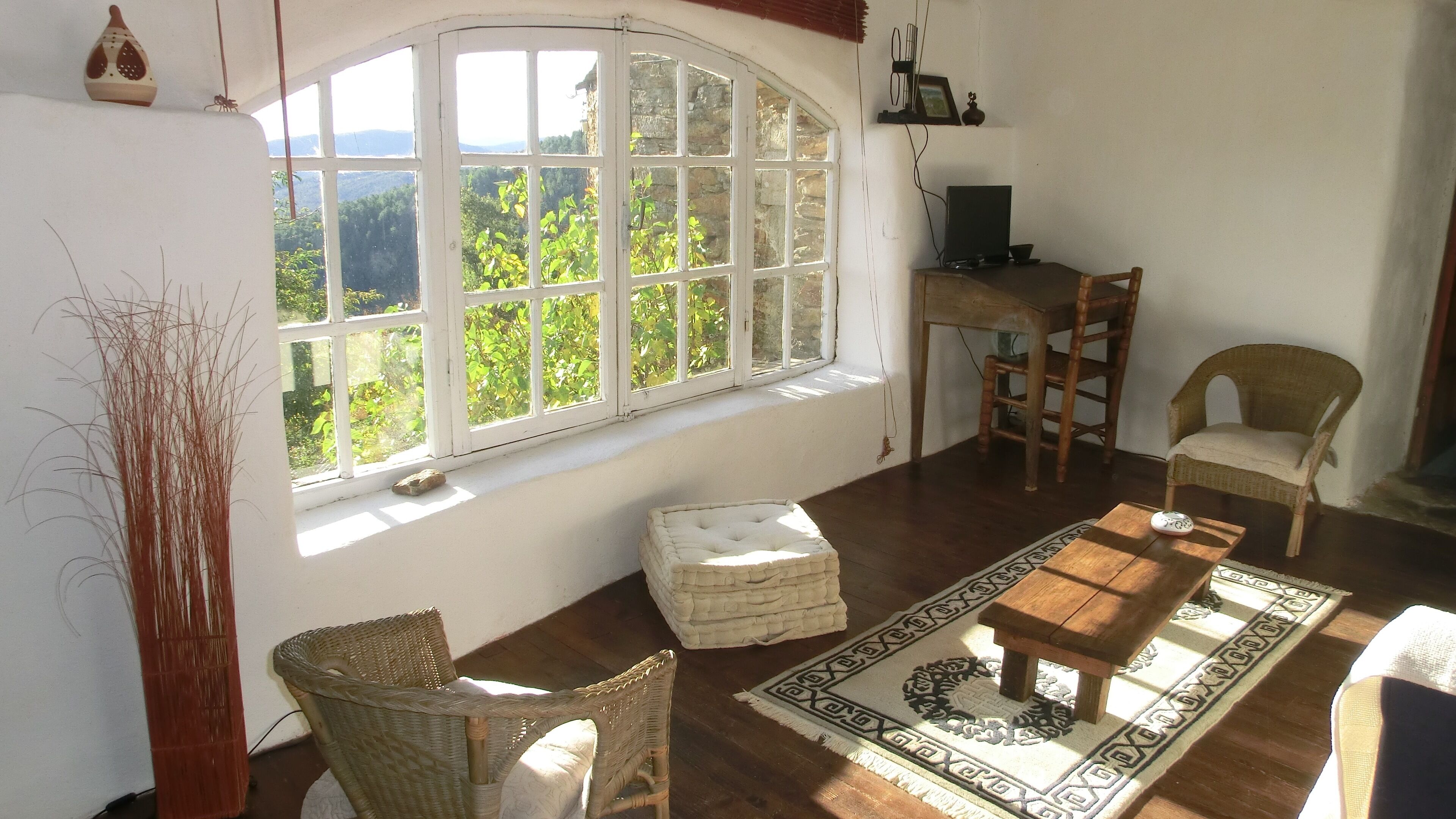 cottage full nature in a Cevennes farmhouse enjoying a beautiful view