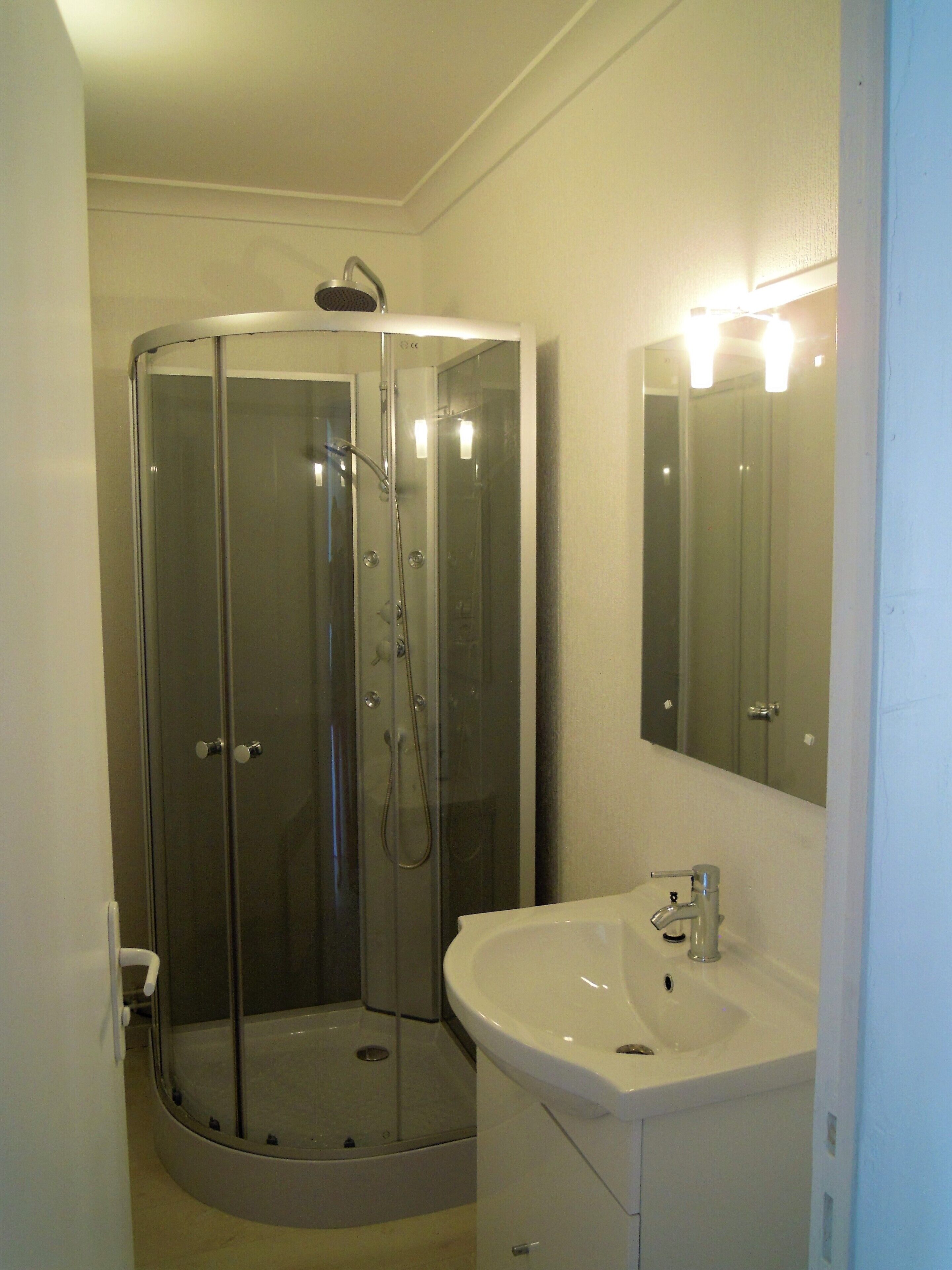 residential area 800 meters from the beach