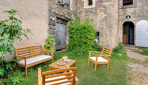 Cottage La Miellerie | Authentic Charm and Nature