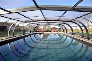 Piscine extérieure, piscine chauffée