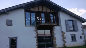 Exterior - Family cottage in a typical Basque house between sea and mountains (Arraute-Charritte)