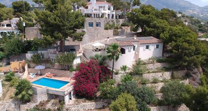 The perfect holidays Villa - great views - Beach near by.