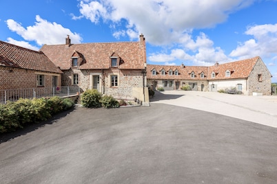 Family gîte with heated indoor pool on the Opal Coast