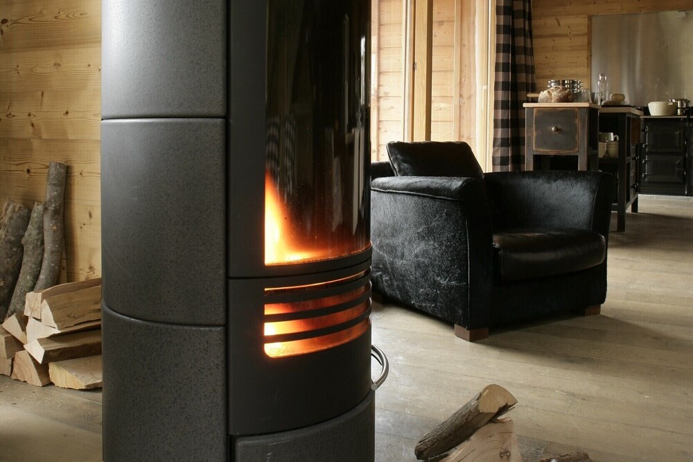 The sauna cabin comtemporain Carroz- - disability access
