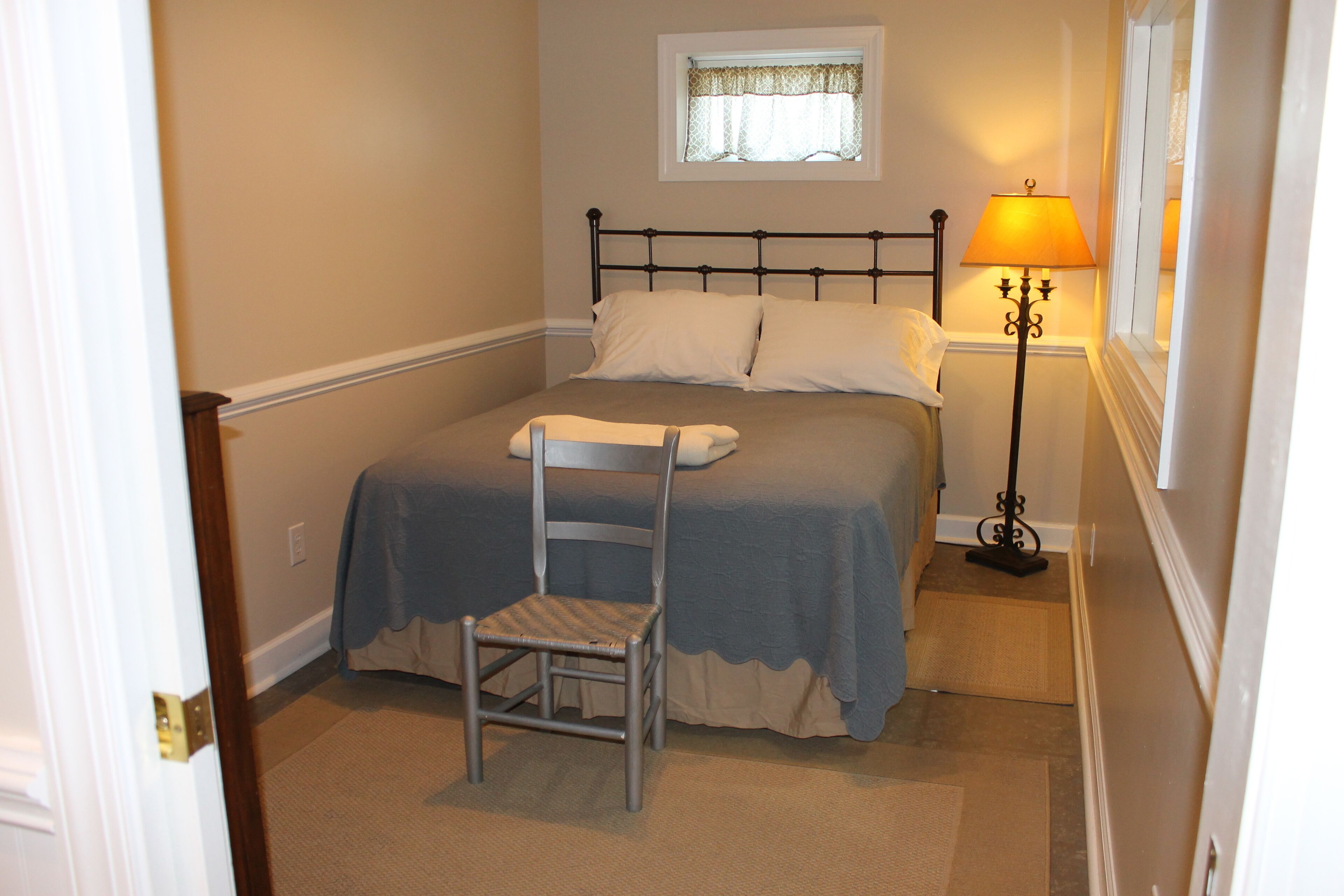 1 Bdrm Apartment for Intensives, Biz Travel, Football Weekends, Etc.