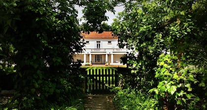 Charming Mas vuokrataan viikoksi