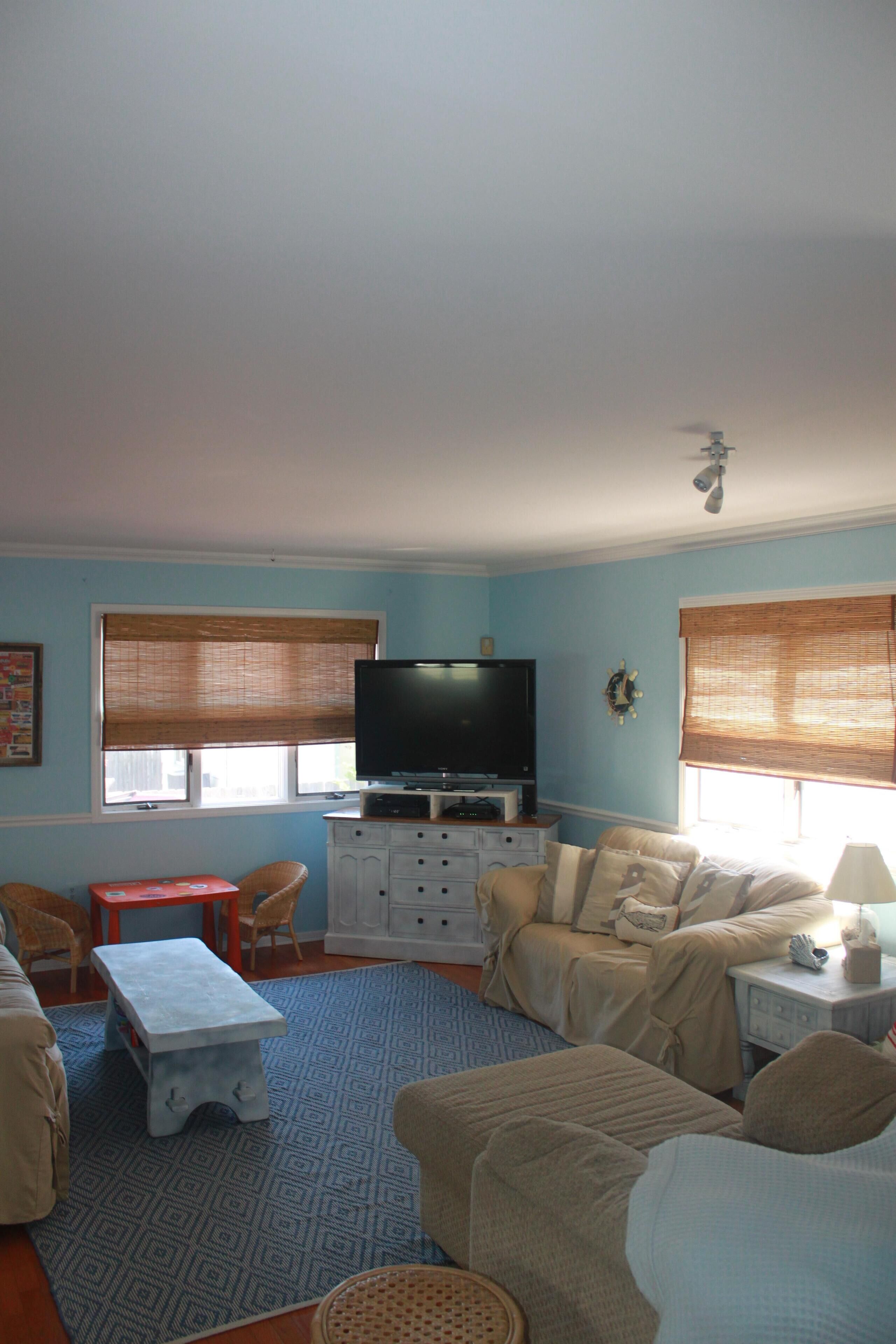 Walking Distance to the Beach, Beautiful Sunset Views + Voted #1 Beach in NJ...