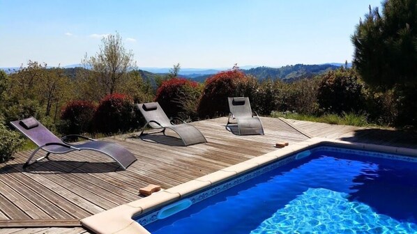 Alberca al aire libre 