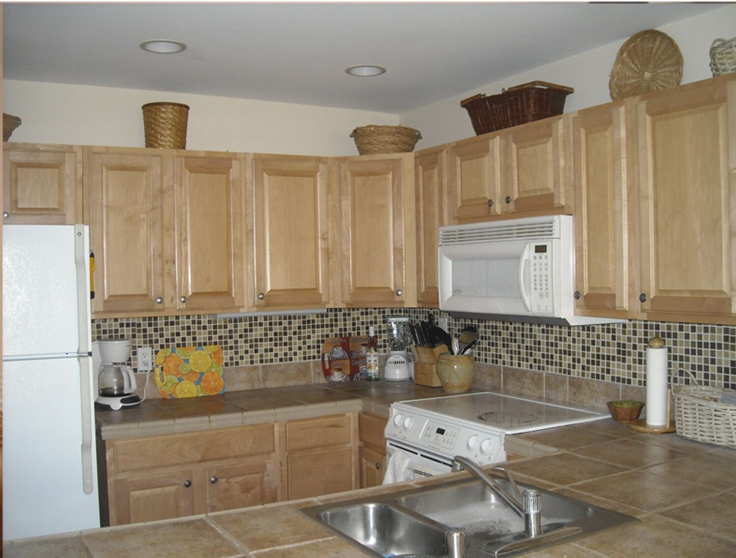 Great condo at great rates. 