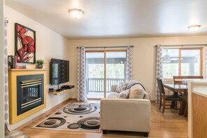 Smart TV, fireplace, video games