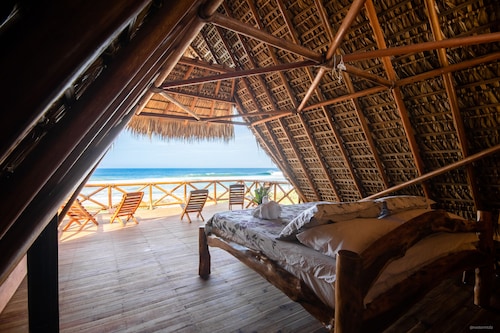 Castillo Encantado - Your Doorway to Paradise