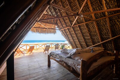 Castillo Encantado - Your Doorway to Paradise