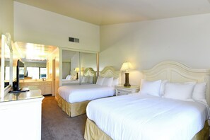 1 bedroom, iron/ironing board, WiFi, bed sheets - Incredible Golf Course View at Silverado (Napa)